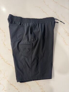 KUHL Men's Elastic Waist Performance Shorts - Charcoal